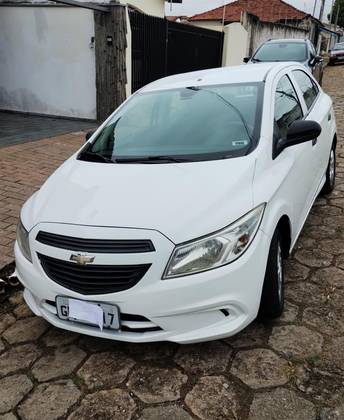 CHEVROLET ONIX 1.0 MPFI JOY 8V FLEX 4P MANUAL CHEVROLET ONIX 1.0 MPFI JOY 8V FLEX 4P MANUAL